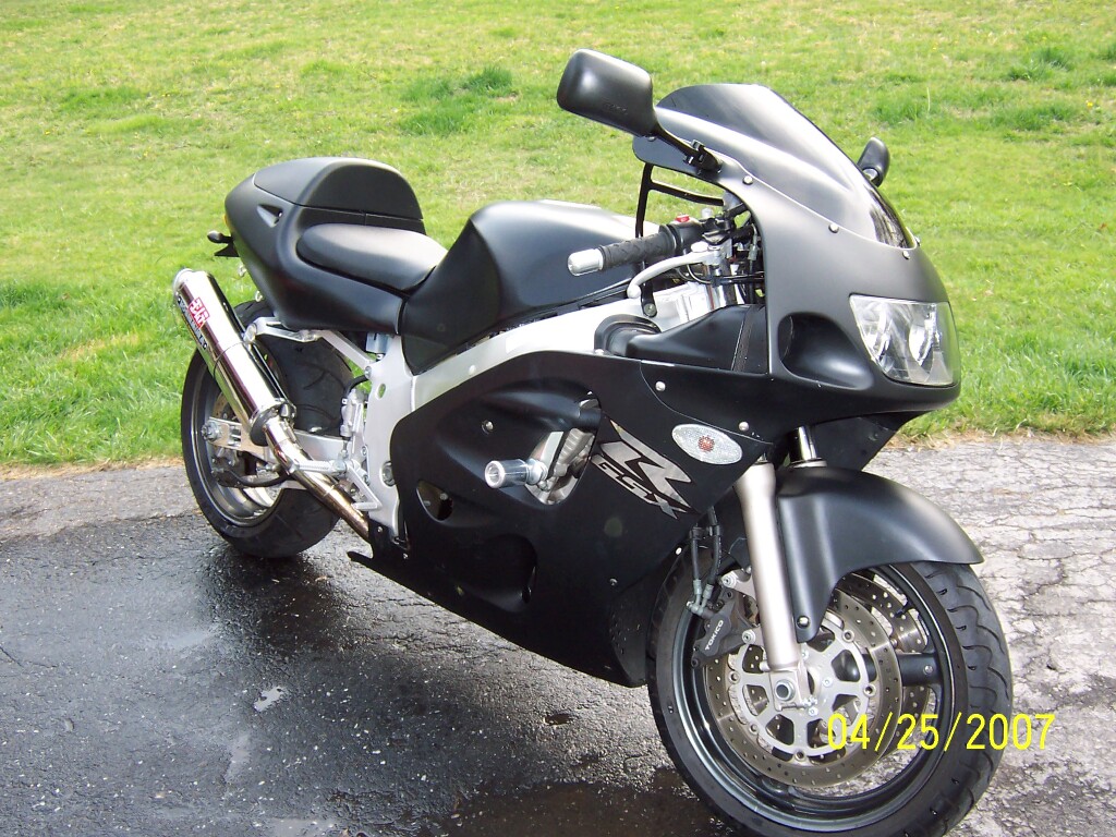 00__gsxr600.JPG