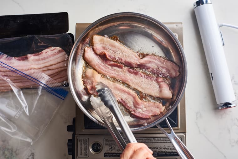 019-10-14_Kitchn87635sous-vide_Skills-Battle_Bacon.jpg