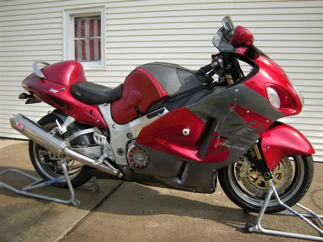 2000 Low Budget Busa 012 (Small).jpg