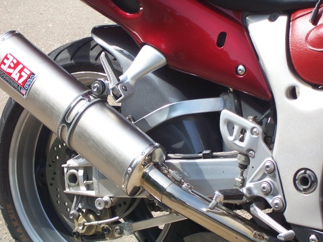 2000_Busa_005_640x480.jpg