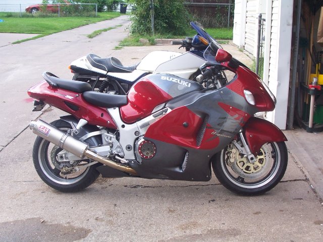 2000_Busa_120_640x480.jpg