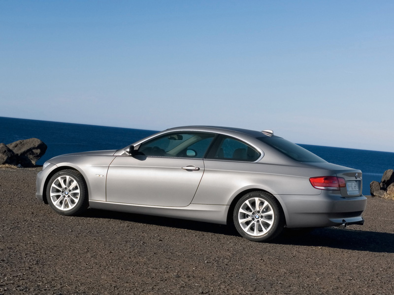 2007_BMW_335i_Coupe_Left_Re.jpg