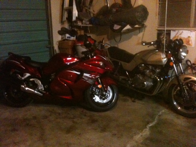 2012 busa&1982gs1100.jpg