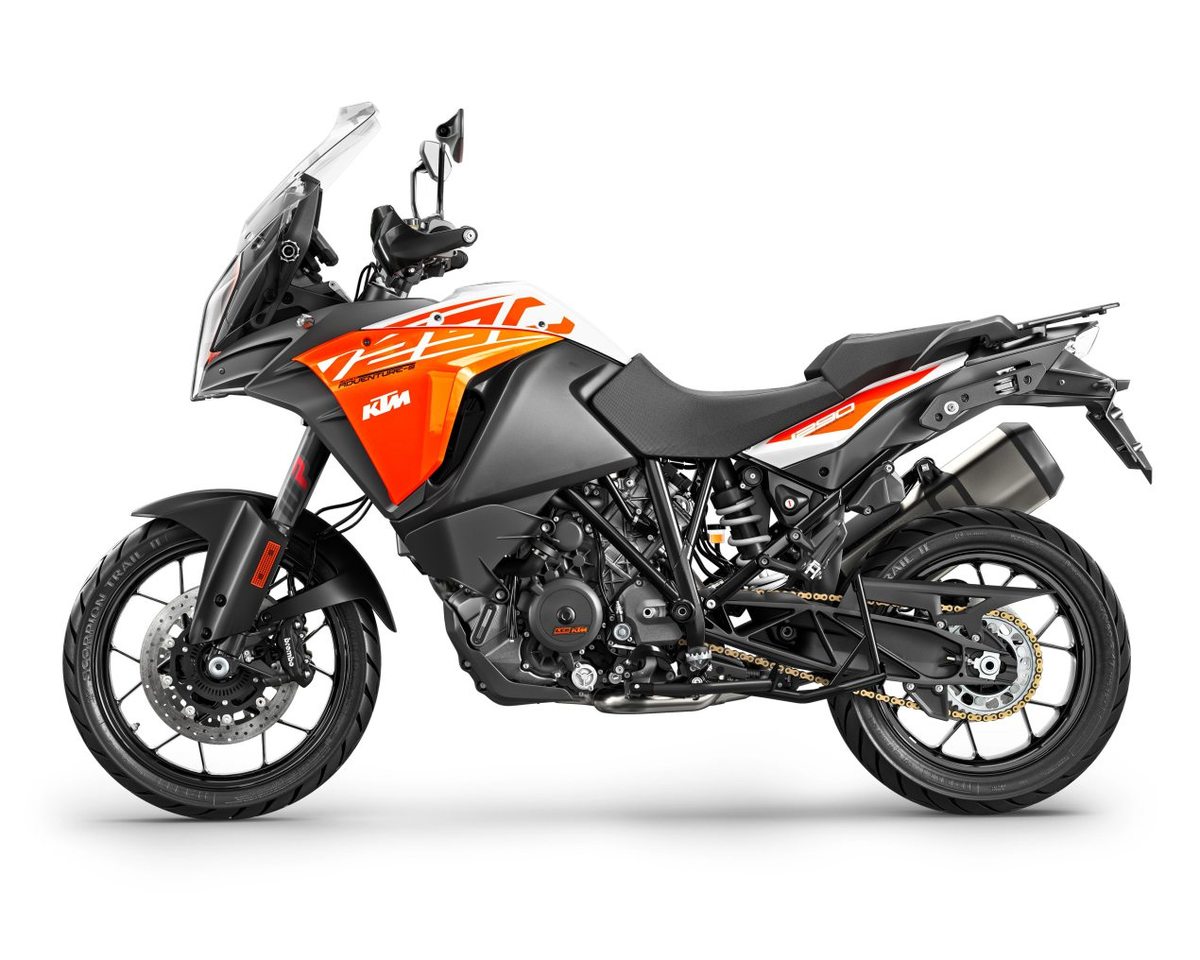 2017-KTM-1290-Adventure-S-09.jpg