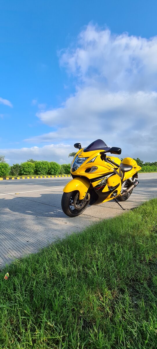 Yellow hayabusa store