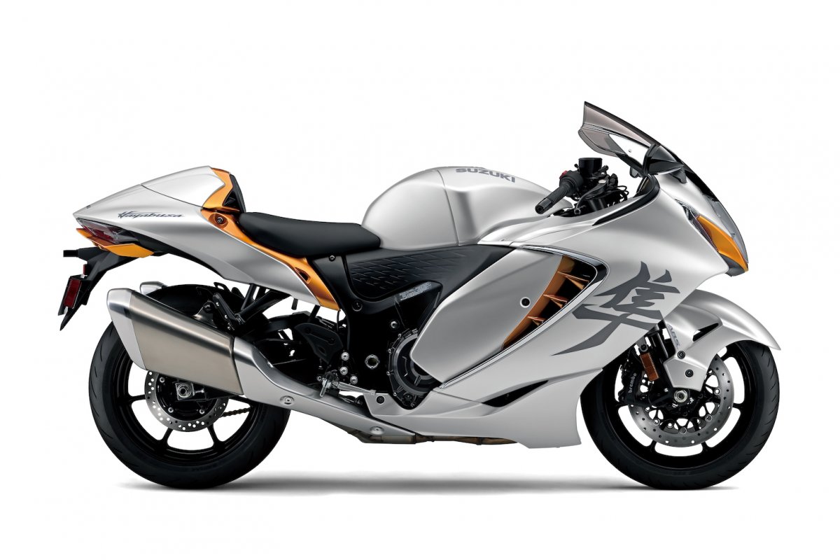 2022-suzuki-hayabusa_silver-with-gold-sm.jpg