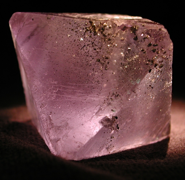 _Blue_Flourite02.jpg