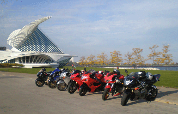 Art-Museum-and-Bikes-Sunday.gif