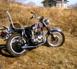 bike-triumph500-bsa-frame.jpg