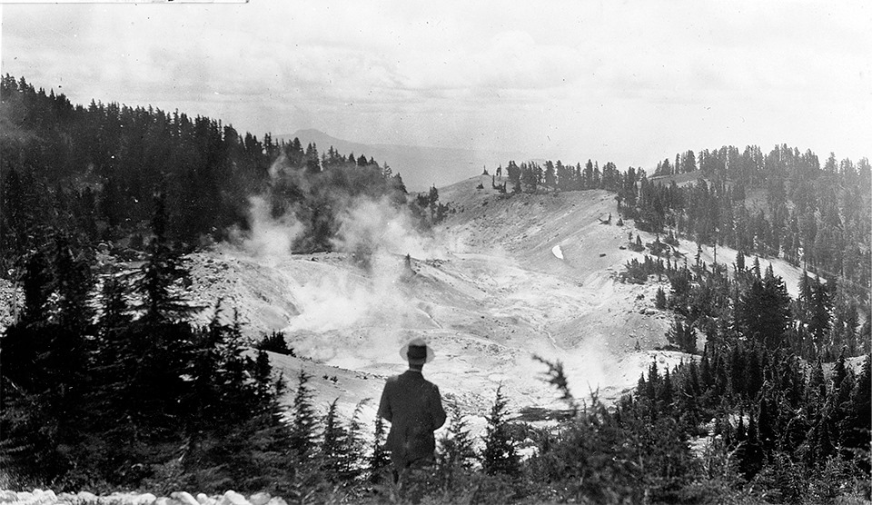 bumpass-hell.jpg