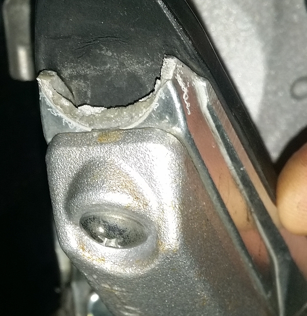 BUSA PEG DAMAGE-2.jpg