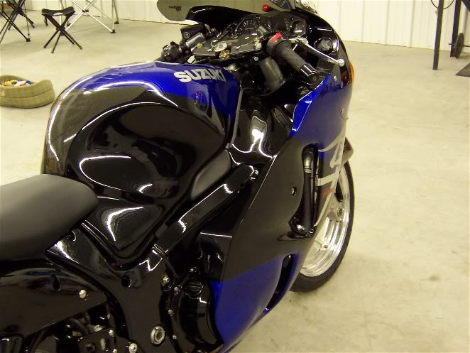 busa064.jpg