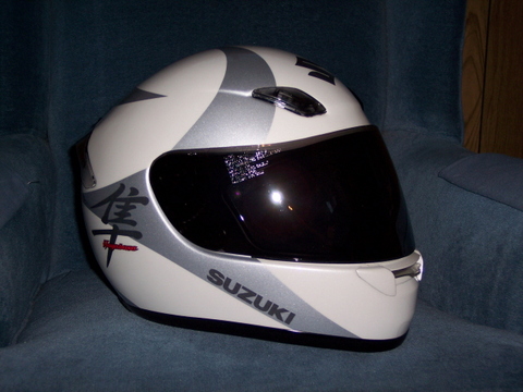 busa_helmet_3.JPG