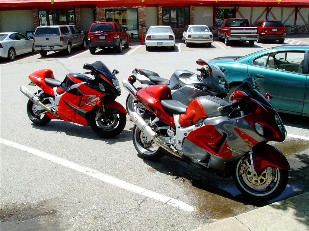 Busa_s_n_a_Beemer_10__Large_.jpg