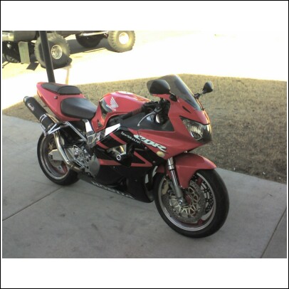 CBR929.jpg