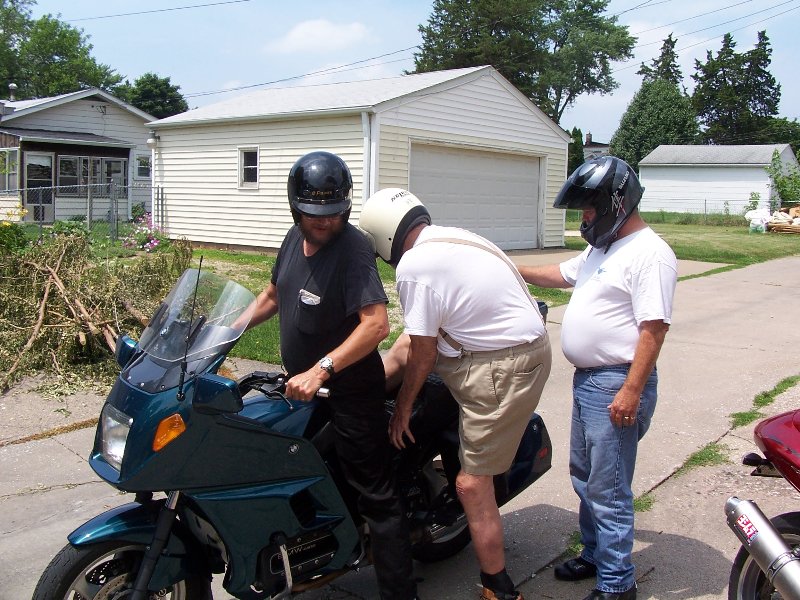 Dads_new_scoot_002_800x600.jpg