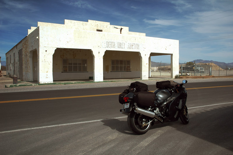 Death_Valley_Junction_1.jpg