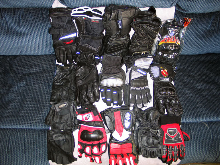 Gloves3.jpg