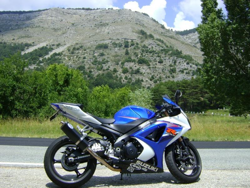 GSXR1.jpg