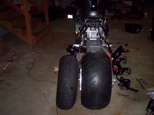 haya_swingarm_tire_norear_end2.jpg