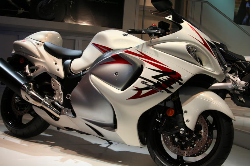 Hayabusa-k8-white.jpg