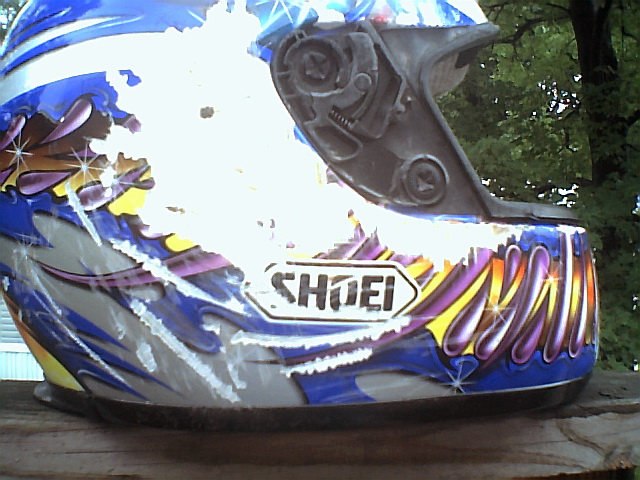 HELMET2002001.jpg