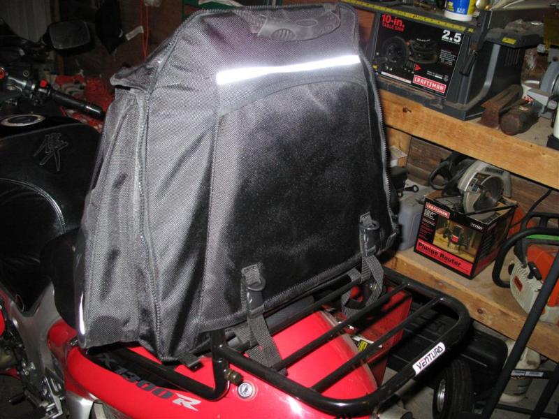 Bajaj avenger hot sale saddle bag