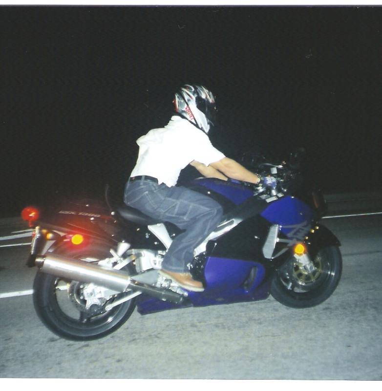 JORGIE JR  ON DA BUSA 003.jpg