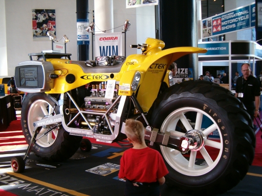 Long_Beach_Bike_Show_001.jpg