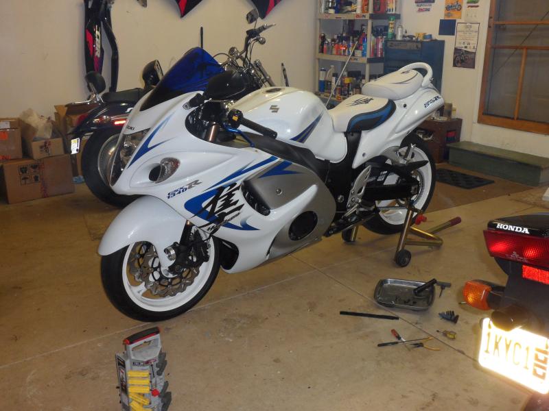 new busa pics 005.jpg