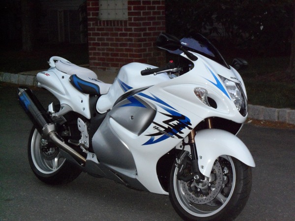 new busa pics 012.JPG