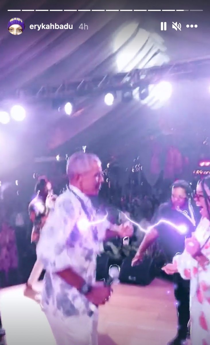 obama-dancing-at-party.jpg