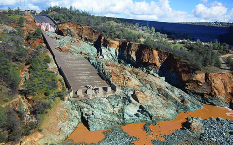 oroville-spillway-1.JPG