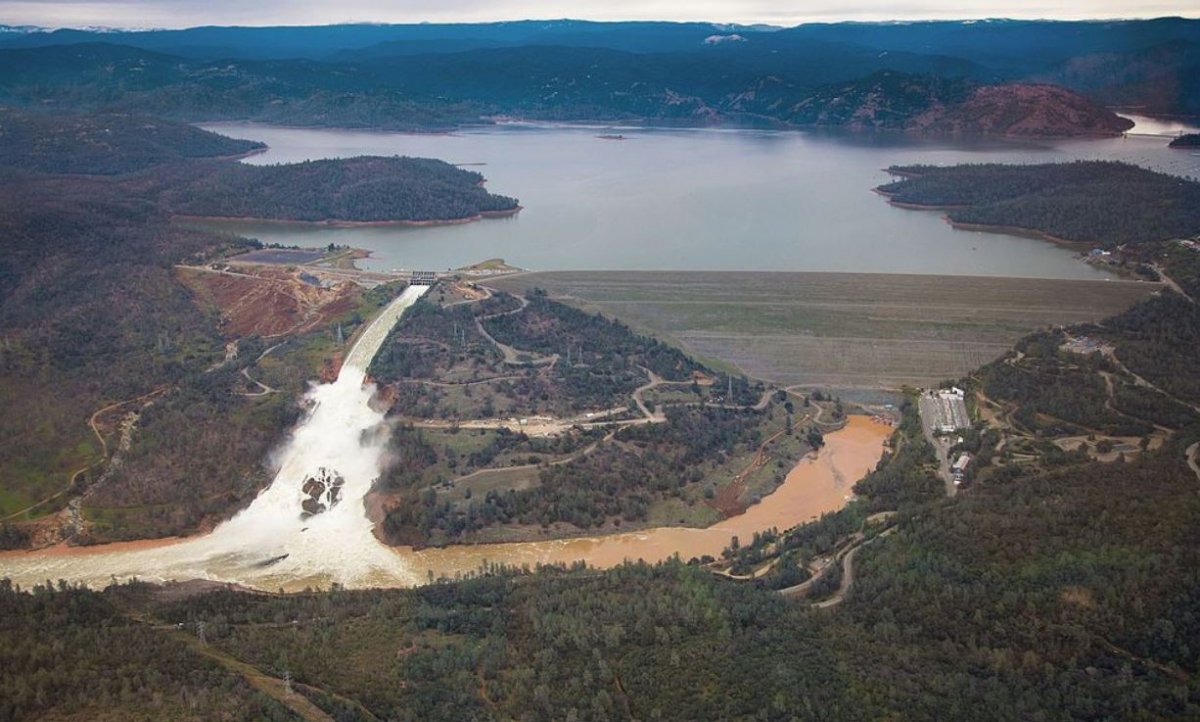 oroville-spillway-3.JPG