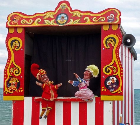 puppet-theatre-puppet-show.jpg