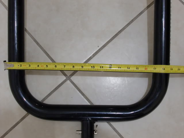 REARSTAND007.jpg