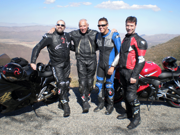 Scar,-Jimmy,-Dave,-Craig,-Julian-Overlook-10-5-08.gif