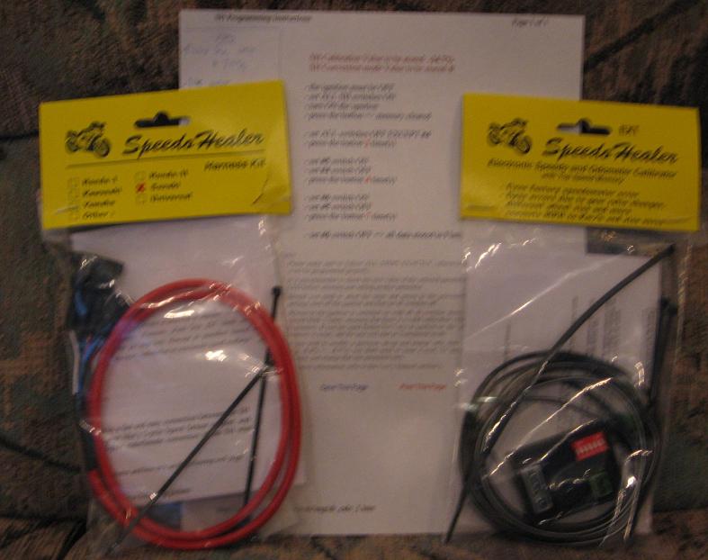 Speedohealer_v3EXT_and_connector_kit.JPG