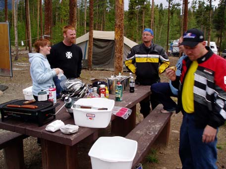 Standing_around_the_picnic_table_1.jpg