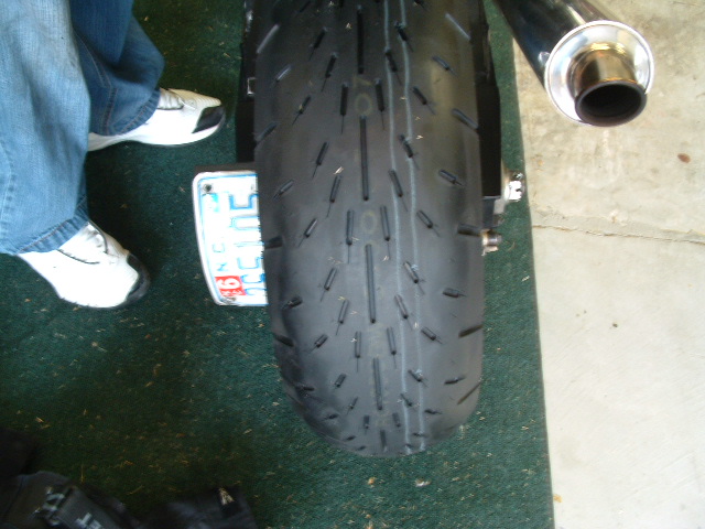 steves_tire_change_005.JPG