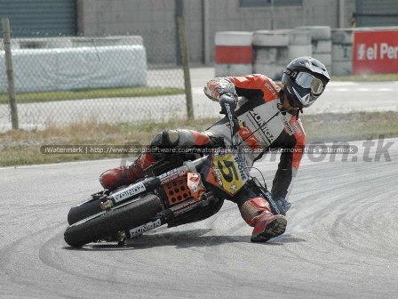 supermoto_footloose3.jpg