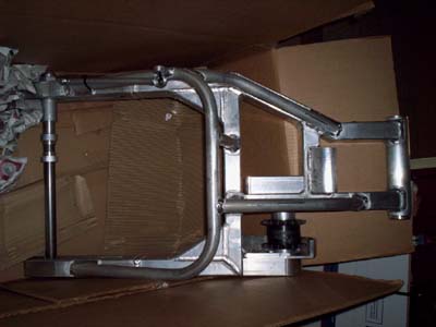 swingarm_white_400.jpg