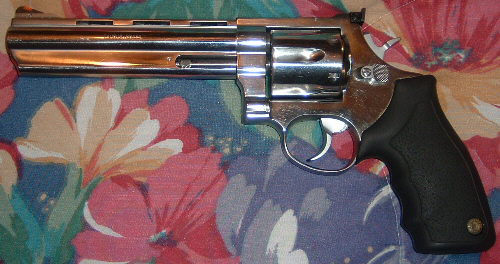 Taurus_44_Mag.jpg