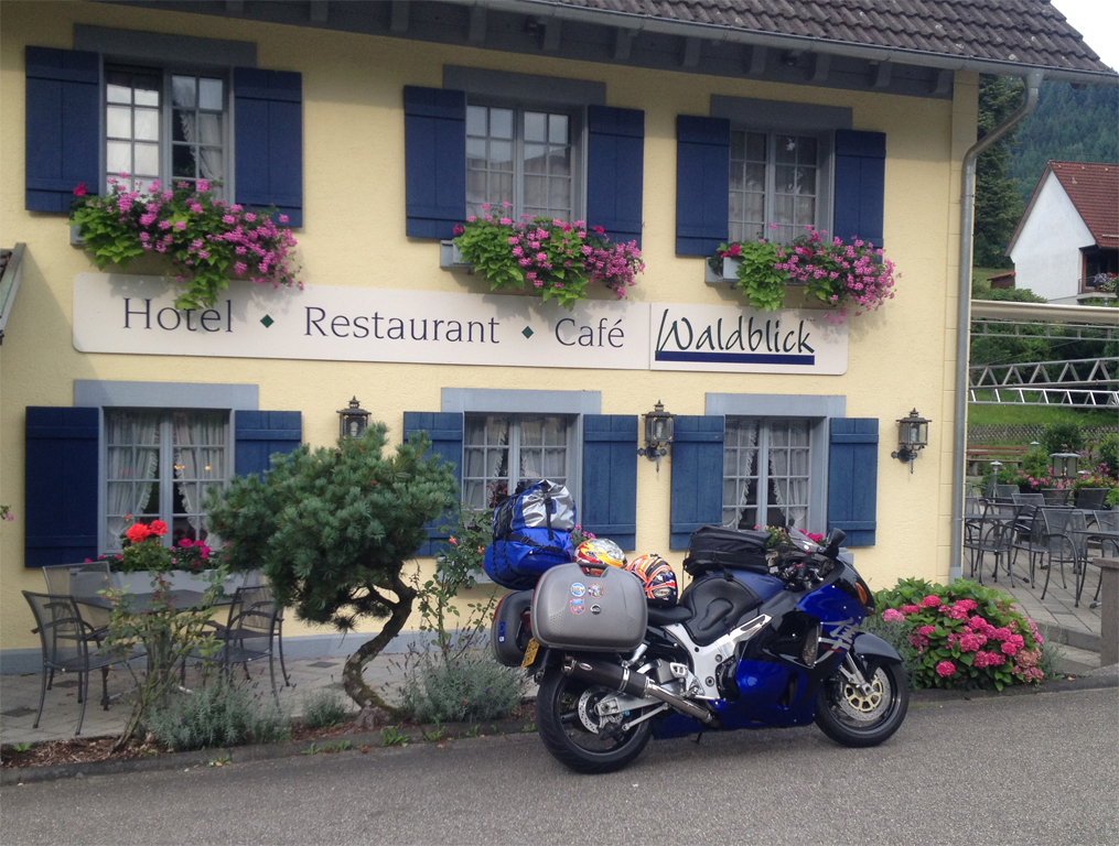 waldblickhotelschwarzwald2014_edited-2_zps566879eb.jpg