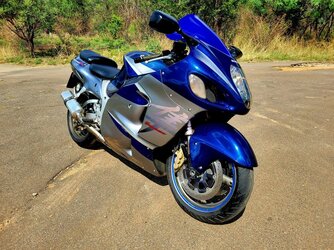 This beautiful '06 is my third 'Busa
