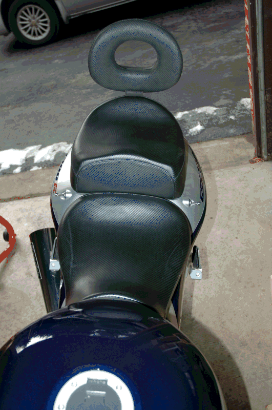 Post-11-19035-seat