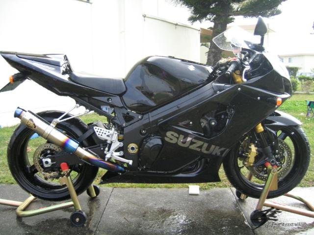 Post-12-08846-21 Mar Gixxer 002