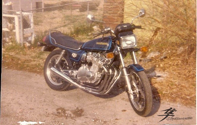 Post-12-23042-suzuki750