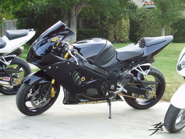 Post-13-25022-gsxr 1000 1300 070  Small