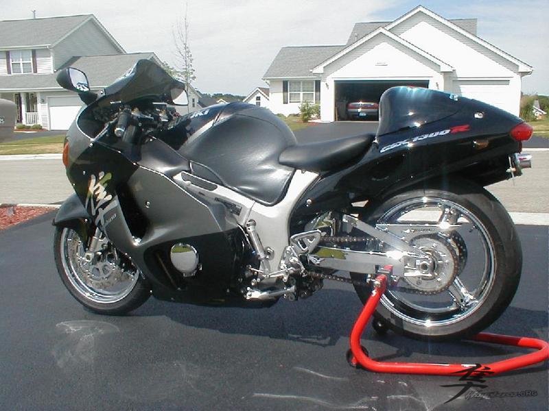 Post-3-65401-busa Side View2